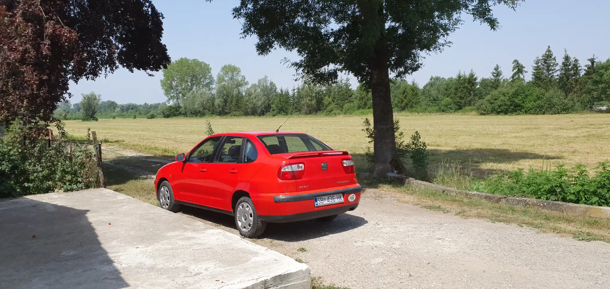 Seat Cordoba 1.4mpi 2001.g BUCO AUTOMOBILI