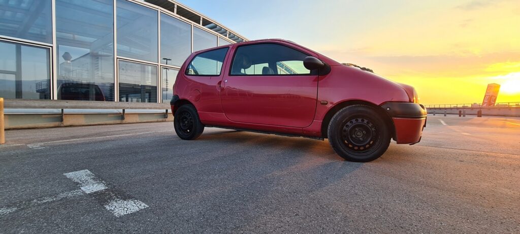 332125908 742223960589957 4592877202850715157 n