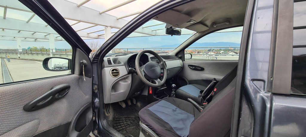 received 3056963471275277