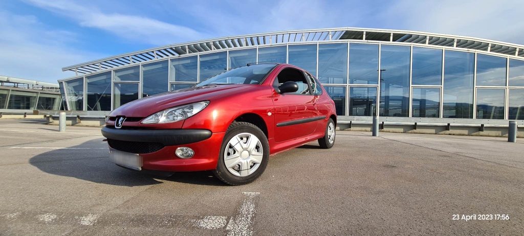 received 796924408666937