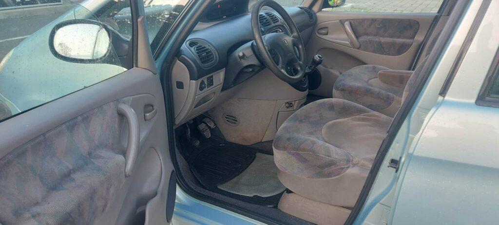 received 557938776456183