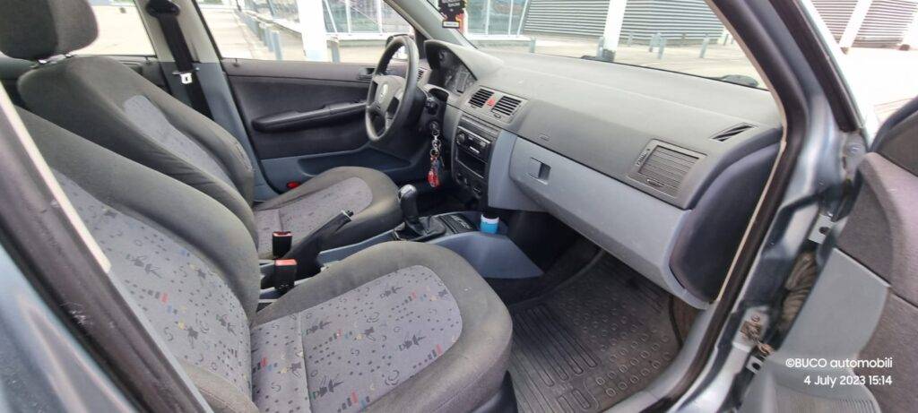 9c6d76a8 ce42 4151 b734 e01df45e0658