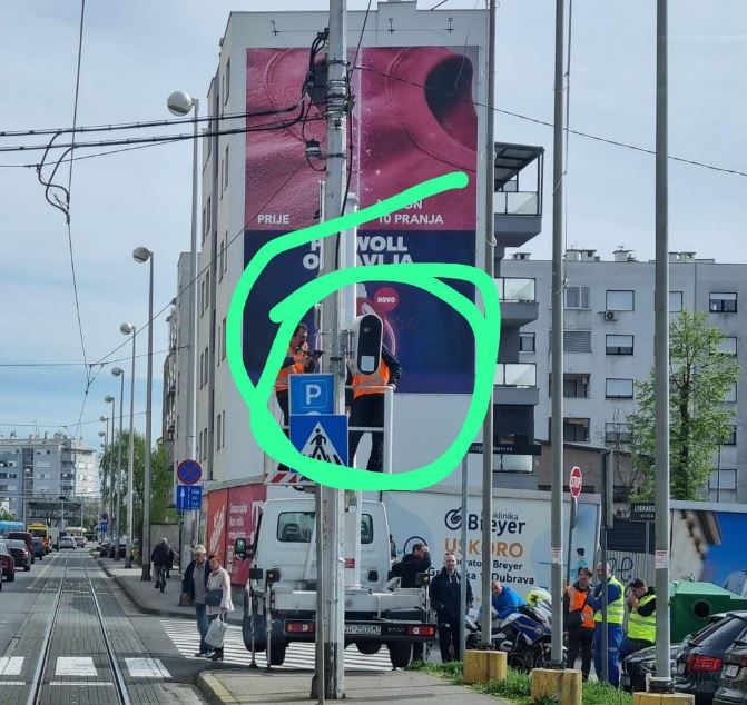 Kamera avenija Dubrava kod Rome