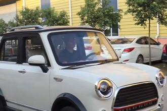 zelite voziti mini ali nemate dovoljno novaca pronasli smo novi mini za 3000 eura