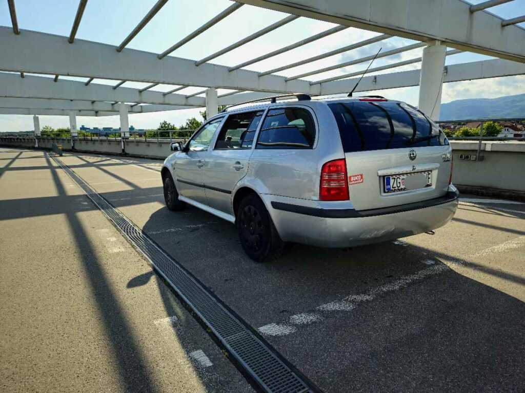 Škoda Octavia mk1  1.6i + LPG 2008.god 