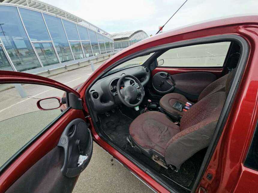 Ford KA 1.3i 2003.god - buco automobili