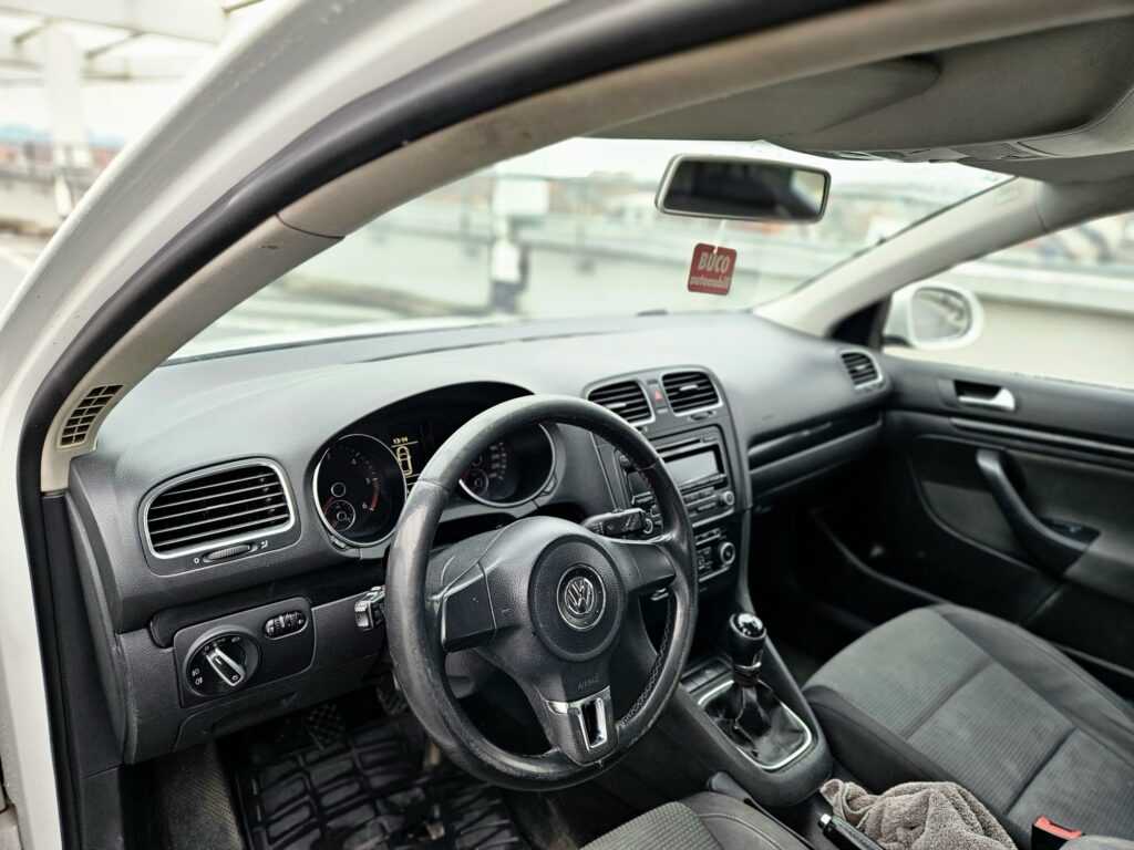 VW Golf VI 1.6tdi 2013.god 77kw 4motion