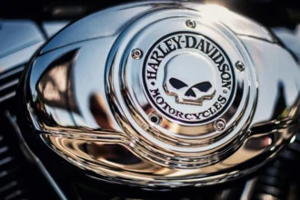 static photos 1764876853