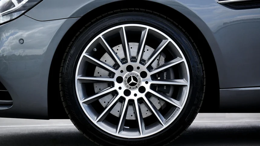 static photos 1764877015