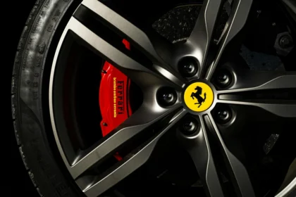 static photos 1764886228