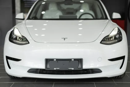 static photos 1764886466