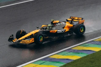 static photos 1765226830