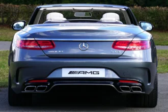 static photos 1765302267