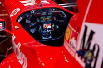 static photos 1765306592