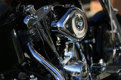 static photos 1765310789