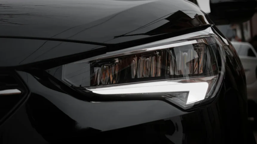 static photos 1765322556