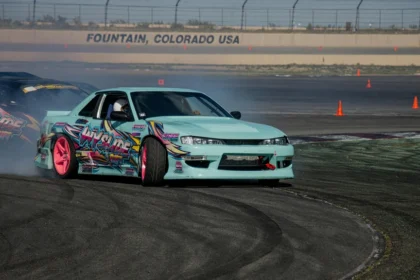 static photos 1765398661