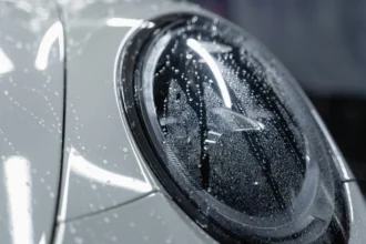 static photos 1765402181