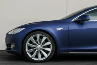 static photos 1765406762