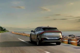 static photos 1765461640