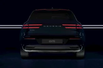 static photos 1765478610