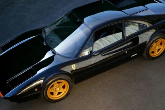 static photos 1765546658