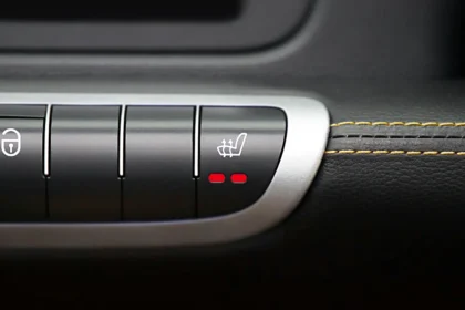 static photos 1765587921