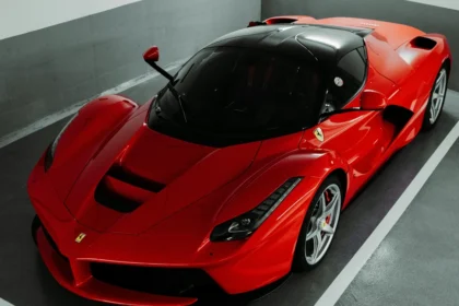 static photos 1765756781