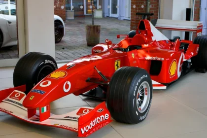 static photos 1765912209