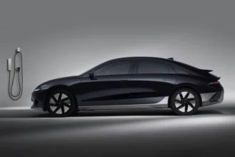 static photos 1766605593