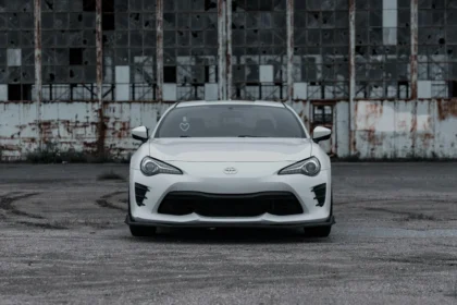 static photos 1766760210