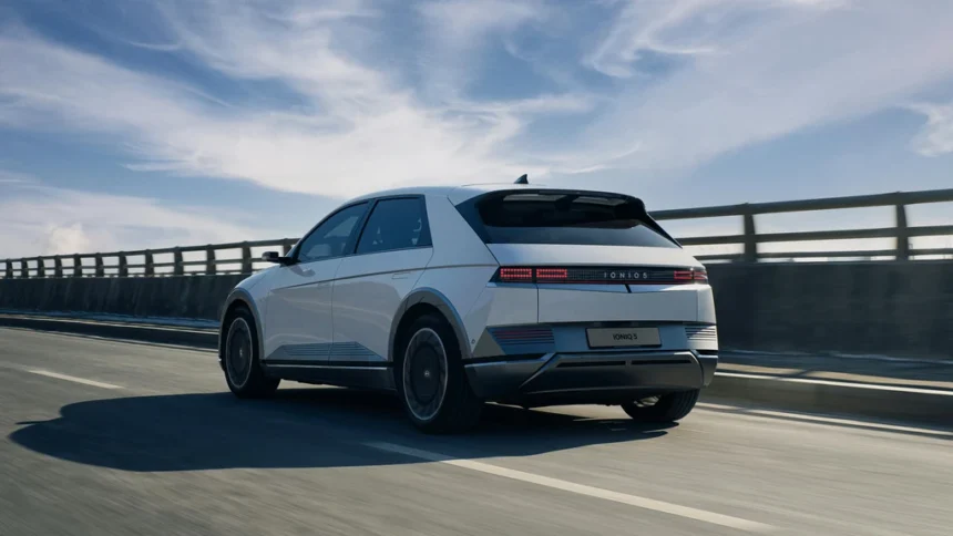 static photos 1766796288