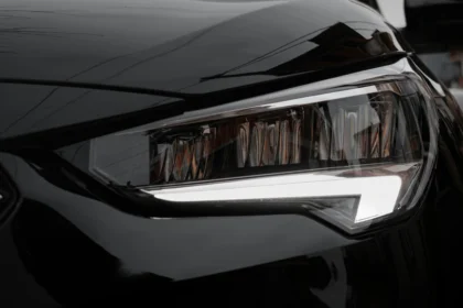 static photos 1766844097