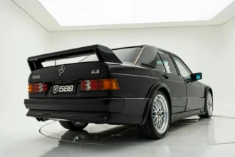 static photos 1766928138