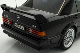 static photos 1766936394