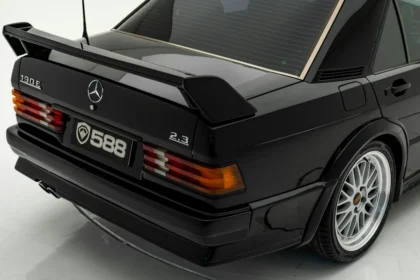 static photos 1766936394